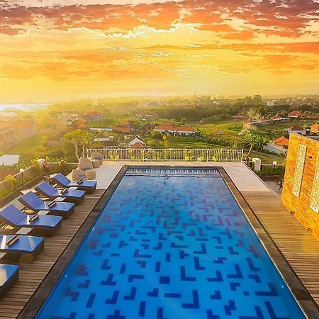 Canggu Dream Village Hotel And Suites מראה חיצוני תמונה