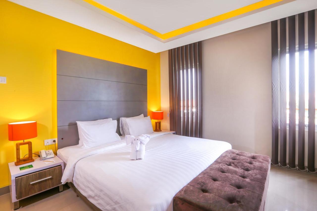 Canggu Dream Village Hotel And Suites מראה חיצוני תמונה