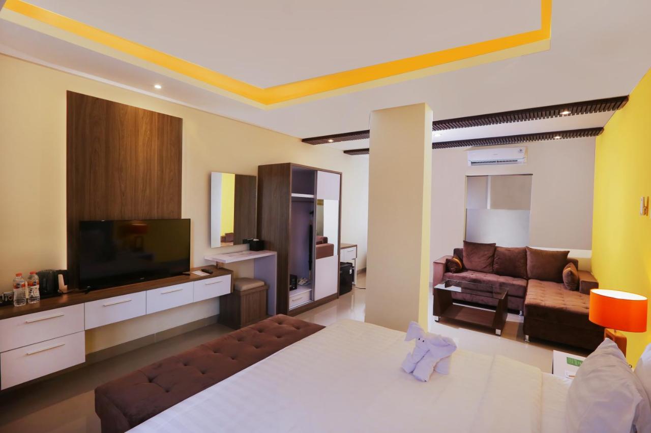 Canggu Dream Village Hotel And Suites מראה חיצוני תמונה