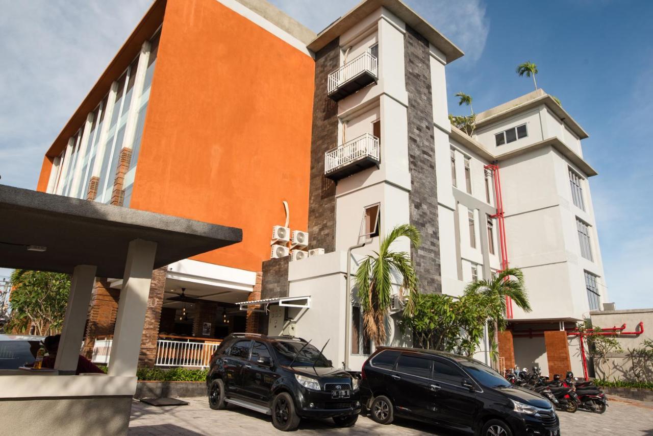 Canggu Dream Village Hotel And Suites מראה חיצוני תמונה