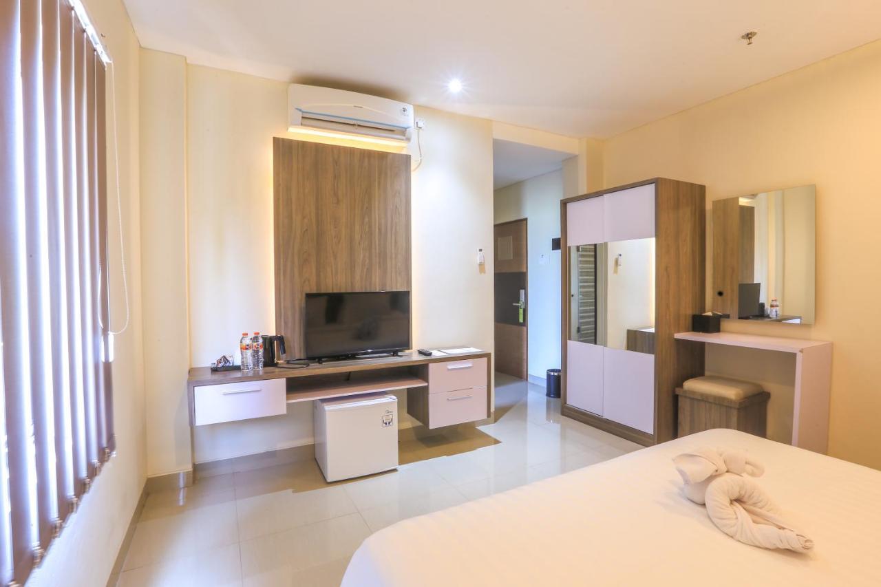 Canggu Dream Village Hotel And Suites מראה חיצוני תמונה